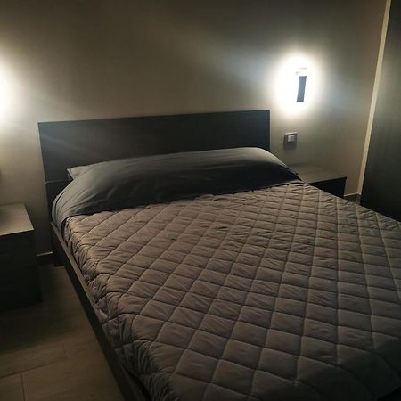 Royal House Apartment Катания Екстериор снимка